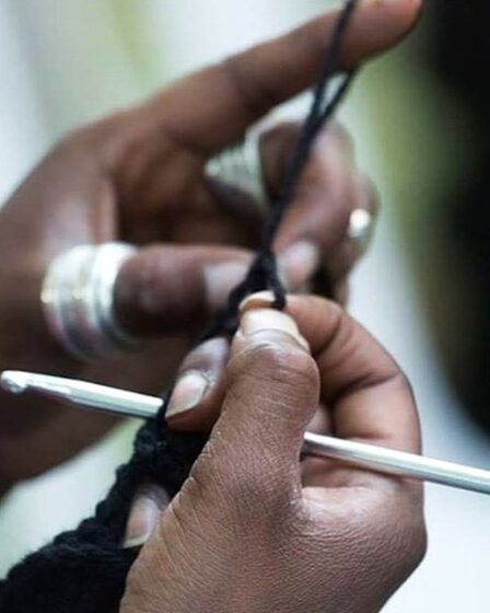 vetements au crochet faits main